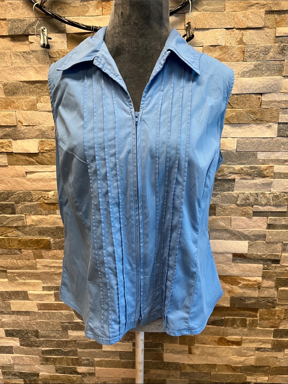 St. John's Bay Light Blue Sleeveless Pintuck Zip Top